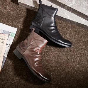 Chaussures rétro British Men Knight Boots Fashion Casual Classic Pu Round Head Badge Lecrods Side Zipper Street Outdoor Daily 44