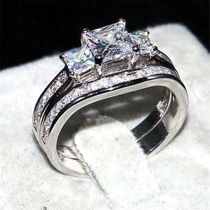 Retro Silod 10KT Wit goud gevulde vierkante drie-stenen gesimuleerde diamant CZ Ring Set 2-in-1 bruiloft Bruidringen voor vrouwen maat 5-10255V