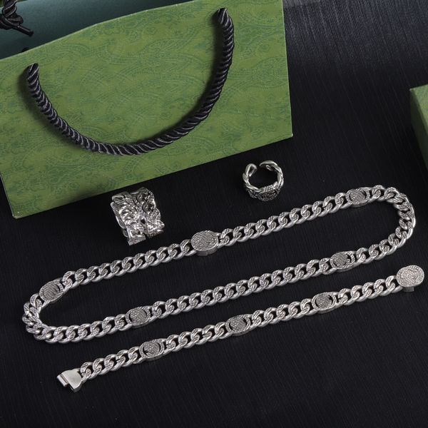 Rétro argent et or chaîne épaisse bracelet collier ras du cou et bracelet boucle d'oreille ensembles de bagues double lettre bracelets colliers hiphop bijoux fournitures cadeaux CGS1 -21