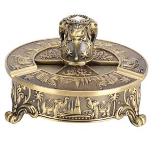 Retro-stijl flexibel geroteerd asbakje olifant patroon bronzen Europese zinklegering craft luxe decoratie ING-accessoires 210724