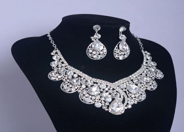 Rétro Vintage Designer goutte d'eau bijoux de mariage clair cristal autrichien strass boucles d'oreilles collier bijoux Sets1572077