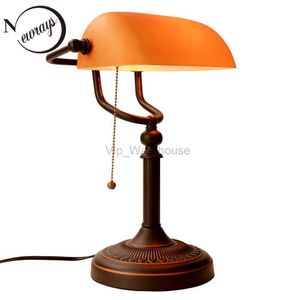 Rétro vintage E27 220V led lampe de table couleur ambre abat-jour en verre dépoli salon chambre chevet étude chambre d'hôtel lampe de bureau HKD230807
