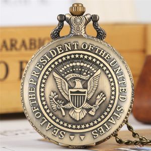 Retro regarde SEAL OF PRÉSIDENT La Maison-Blanche américaine Amérique Blanche Donald Trump Quartz Pocket Watch Art Collections pour hommes Femmes 989