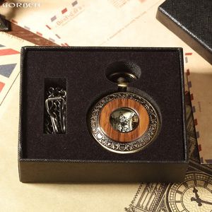 Retro Wood Circle Skeleton Pocket Watch Men Femmes Unisexe Unisexe Mécanique Vinding Vintage Roman Numerals Collier Steampunk Watch 240416