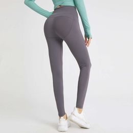 Retour aux Anciens Nouveau fil sans gêne taille haute levage des hanches Fitness femmes élastique serré séchage rapide sport pantalon de Yoga nu