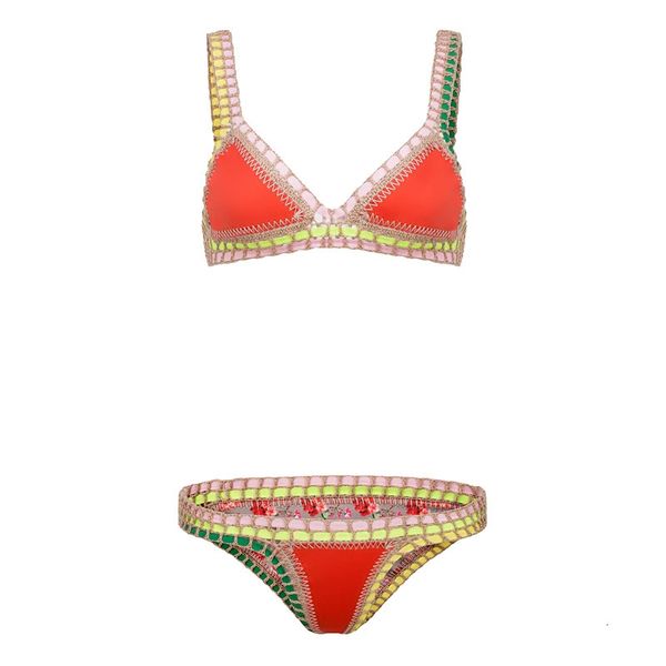 Juego de bikini floral de crochet hecho a mano reversible