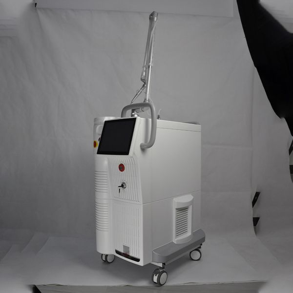 RF CO2 Fractional Laser Beauté Cicatrice Vergetures Enlèvement Peau Resurfaçage Vaginal Rajeunissement Machine Ace Liftbeauty articles