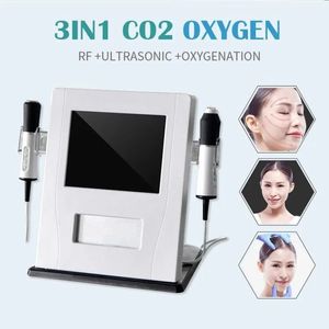 RF -apparatuur 3 op 1 huidverstrakking schoonheidsapparatuur ultrasone RF CO2 Bubble Acne Treatment Oxygen Facial Machine
