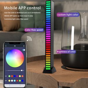 Lampe rvb LED bandes lumineuses lumière de ramassage lampe de contrôle du son lumière ambiante contrôle intelligent de l'application rythme de la musique pour la lumière de bureau de jeu