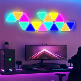 RGB WIFI APP Bluetooth trójkąt kryty atmosfera kinkiety do gry komputerowej dekoracja sypialni LED Quantum lampka nocnaHKD230701