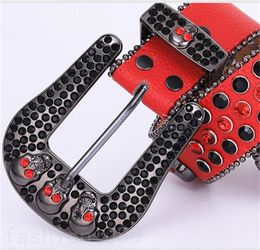 Strass riem voor herenontwerper Diamond damesgordel mannen vol glanzende zwarte hiphop lederen bb cinturon taille verstelbare luxe riemen mode dagelijkse pj024 c23