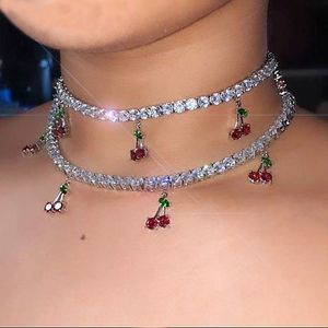 Rhinestone Cherry Ketting Iced Out Ketting Bling Dames Mode Hiphop Sieraden Goud Verzilverd Luxe Fruit Hanger Kraag Choker Ankenlets