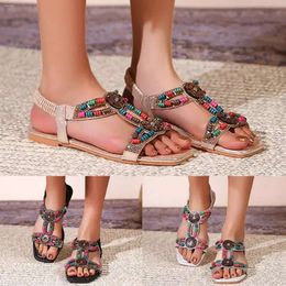 Rhinestone Hollow Fashion Ladies Sandals Zomer kralen Flat Bottom Boheemian Comfortabele grootformaat Yoga Sling voor vrouwen Wijd 785 D 976E