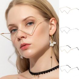 Strass Metalen Bril W-vormige Decoratieve Brilmonturen Sexy Bling Diamant Bril Geen Lens Half Frame Mode Brillen INS Sieraden Accessoires voor Vrouwen