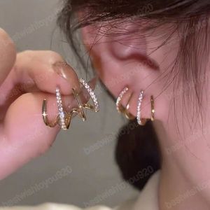 Rhinestone Row Stud -oorbellen vrouwelijke eenvoudige glanzende oorbellen voor vrouwen feestjuwelen voortreffelijk geschenk oorbel