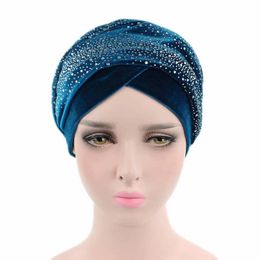 Bufanda musulmana de terciopelo con diamantes de imitación Hijab listo para usar gorras de turbante sombrero africano envolturas para la cabeza para mujer pañuelo para la cabeza femenino 240314