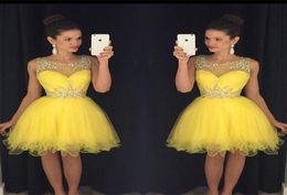 Strass jaune robes de cocktail 8e année robe de bal courte robe de bal en cristal pure cou mini robe de soirée de remise des diplômes Cust9064436