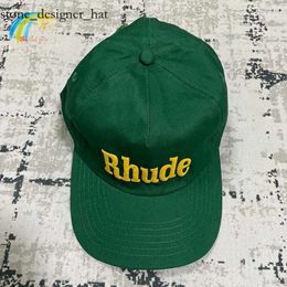 Rhude Caps Designer Rhude Hat Ball Hat Casual large bord extérieur crème solaire casquette de baseball hommes et femmes de haute qualité Streetwear vert bleu Rhude réglable 3753