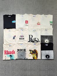 Rhude Designer T Shirt Camisetas de manga corta Camiseta High Street Fashion Tee Hombres Mujeres Verano Estilo Ligeramente Oversize Tops