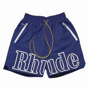 Rhude Fifth Men sets Pantalon Tracuit Fashion et confortable Soyez populaire 2024 Nouveau créateur Summer Mens Gym Shorts