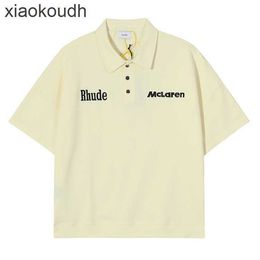 Rhude High End Designer Vêtements pour lettre Broidered Collar Pullover Tshirt High Street Polo Casual Polo Casual Mend Mens à manches courtes et à la mode des femmes avec 1: 1