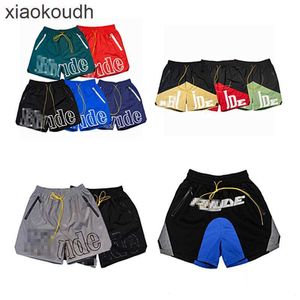 Rhude High End Designer Shorts for Tide Reflective Letter Printing Lace Up Relled Beach Shorts Mens and Womens High Street Five Part Pantals avec 1: 1 Étiquettes originales