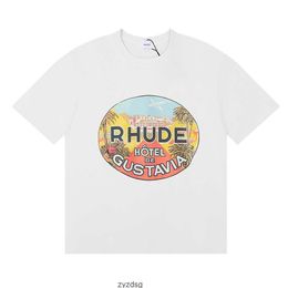 Rhude Haute Qualité Été Hommes T-shirt Mode Hommes Femmes Designer Tee Doux Causal Manches Courtes Taille US S-2XL noir blanc beige