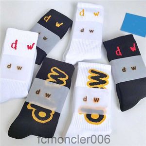 Rhude hommes chaussettes Simple lettre haute qualité coton européen américain rue tendance femmes Couple In-tube VFF0