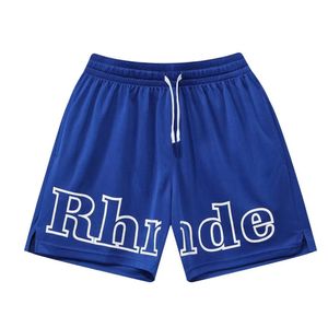 Rhude Short Designer Short for Men sets pantalons de survêtement court rhude lâche confortable T-shirt man de plage pantalon mode rhude courte 5x hommes maillots de bain tshir 297