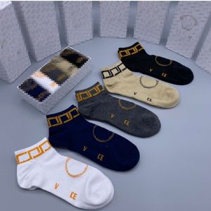 rhude chaussettes hommes chaussettes calcetines femmes designer luxe haute qualité Pur coton confort Représentant de la marque désodorisation absorber la sueur laisser entrer l'air TDJFXJTF