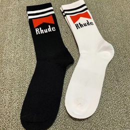 Rhude chaussettes hommes femmes décontracté haute qualité coton Rhude équipage chaussette noir blanc couleur 2024 chaussettes créateur de mode