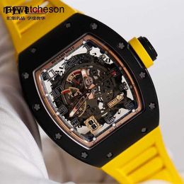 Richamills Watch Milles montres RM030 Mens Black Carbon Hollow Date Affichage dynamique Machinerie automatique Luxe Swiss Famous Luxury