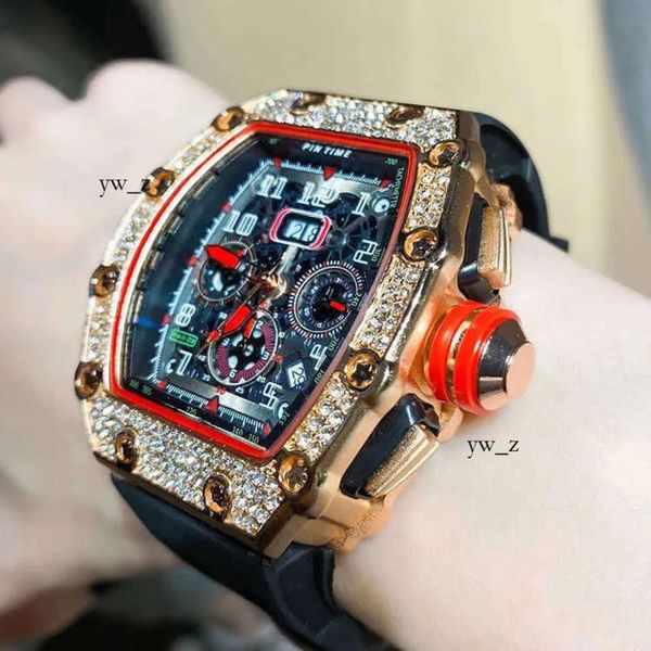 Richar * non mécanique Watch Men's Tritium Gas haut de gamme Held End Handsome Miller Authentic Official Site Web Diamond Inslumed Wine Barrel 838