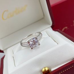 Bague anillos bague de créateur bagues de bijoux de luxe une bague en diamant pour les femmes chinois de qualité supérieure design brillant bijoux de mariage cadeau chinois noël nouvel an