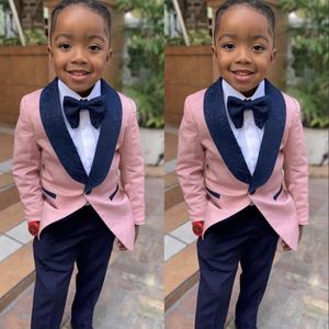 Ring Bearer Wear Suits Boys For Wedding Birthday Party Outfits 2023 Prom Suits Graduation Attire Kids Formele Tuxedos 2 stuks Set Pink 246F