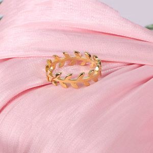 Ring Cartrrros Designer Fady Diamond Fox Opening Verstelbare creatieve Peach Blossom Index -vinger