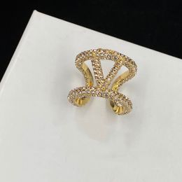 Diseñador de anillos para mujer, lujo, corazón tachonado de oro, perla, cristal, oro, doble V, letra, joyería de oro de 18 quilates, clásico