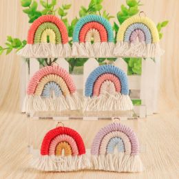 Anillos 30/50/100pcs Tassels de arco iris Boad Boho estilo tejido de algodón tejido Pendantes de la cuerda del algodón Rainbow Keychain Jewelry Accessorie