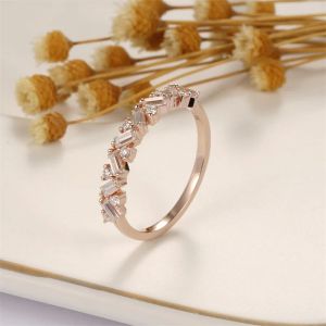 Rings cxsjeremy unieke halve eeuwigheid stokbrood gesneden moissanite trouwring 14k rose gold verlovingsring bijpassende band voor dames geschenk