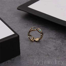 Rings Daisy Metal Old Effect Men Ring Creative Design Geplaatste Silver Gold Dames Lady Birthday Present Charming Wedding Rings Classical CJeWeler ZB038 E23