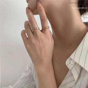 Ringen Designer voor Vrouwen Trouwringen Holle Kruisring 316L Titanium Stalen Ring Mode Micro-ingelegde Zirkonia Accessoires Sieraden Cadeau