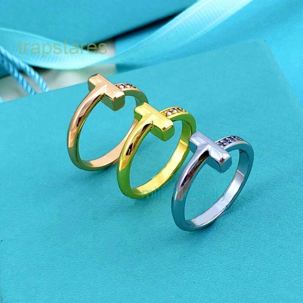 Anillos Joyería v Chapado en oro t Moda Anillo de diamante en forma de T Diseño de minoría femenina Grado Simple Frío 2ID9