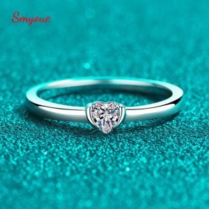 Rings Smyoue 0.3ct Hart Cut Moissanite Engagement Rings for Women Classic Wedding Band 925 Sterling Silver Compated PT950 Verjaardagscadeau