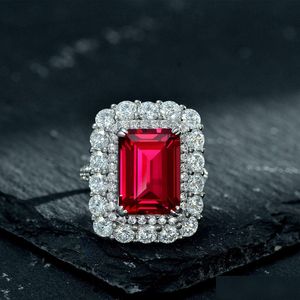 Anneaux vintage 6CT Ruby Moisanite Diamond Ring 100% Original 925 Sterling Sier Band for Women Men Engagement Bijoux Drop Livraison DHW7E