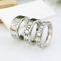 Anneaux Women Men Band Ring Designer Ring Ring Bijoux Titane en acier Single Grille Anneaux Skull 3 mm 6 mm 9 mm Largeur Couleur en argent Taille en option 5-11