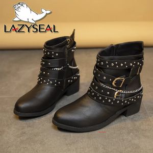 Rivet Motorcycle Square Boots Heel Zip LazySeal 936 Ontwerp enkel voor vrouwen Street Style Female schoenen Maat 43 Western Boot 240407 290