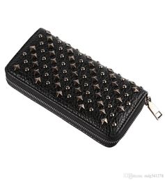 Rivet New Women Wallet Punk Rock Designer Vintage Le cuir Purse Single Zipper portefeuille portefeuille Bag de sac pour dames Brand Wallet6134545