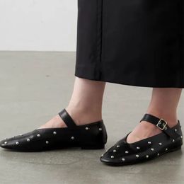 Klinknagels dames flats echte lederen gespen Spring zomer mode zachte leerschoenen Mary Jane Black Flats Shoes Woman 240424