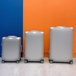 Riw Bangage Suitcase for Men Women Travel Spinner Suises de grande capacité Boîte Mot de passe Boarding Buggage 20 pouces 26 pouces 30 pouces