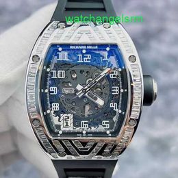 Reloj de pulsera RM Reloj informal para celebridades RM010 Reloj mecánico automático Rm010 Anillo exterior con forma de barril de diamante cuadrado en T Esfera ahuecada Dat